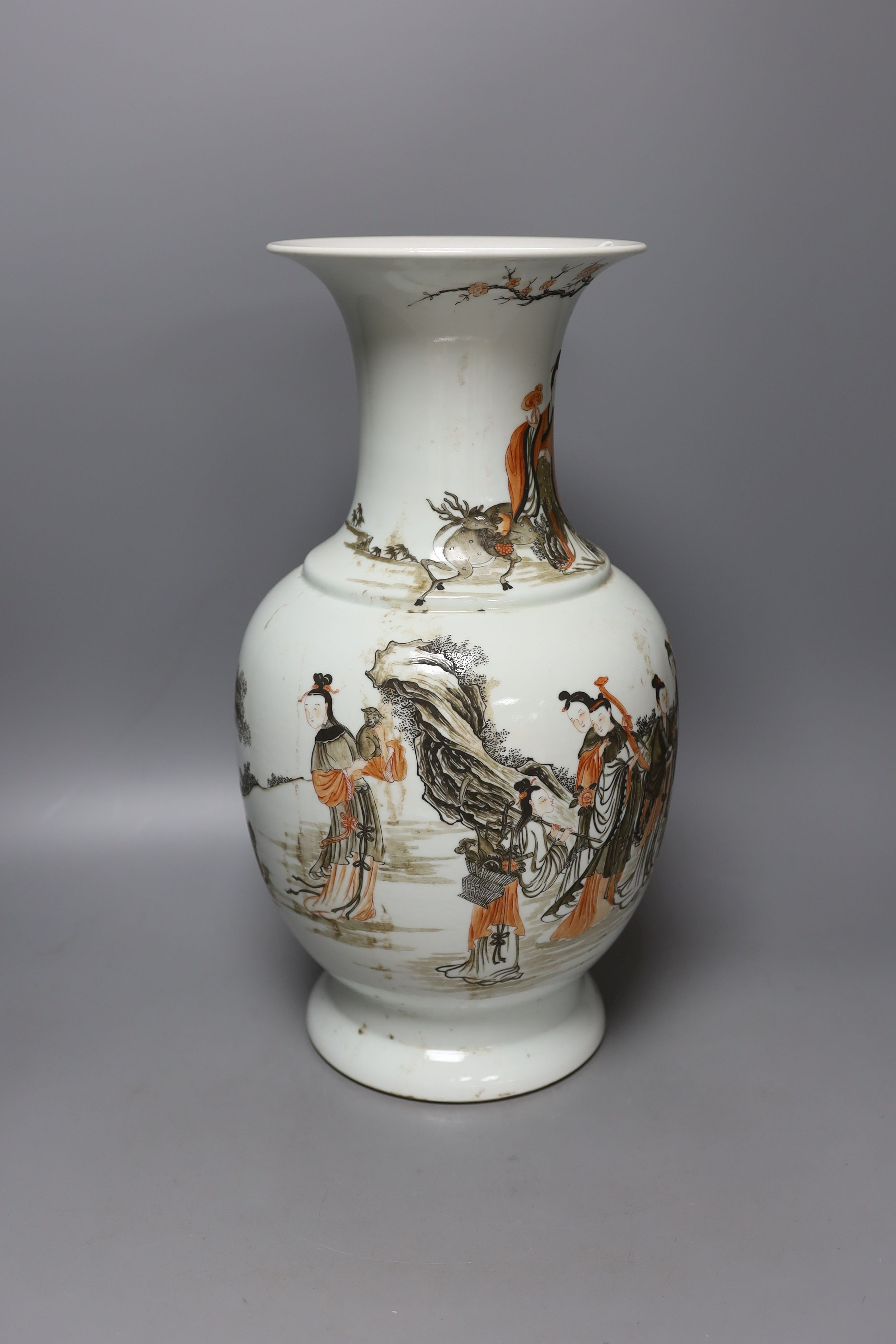 A Chinese enamelled porcelain vase 40cm
